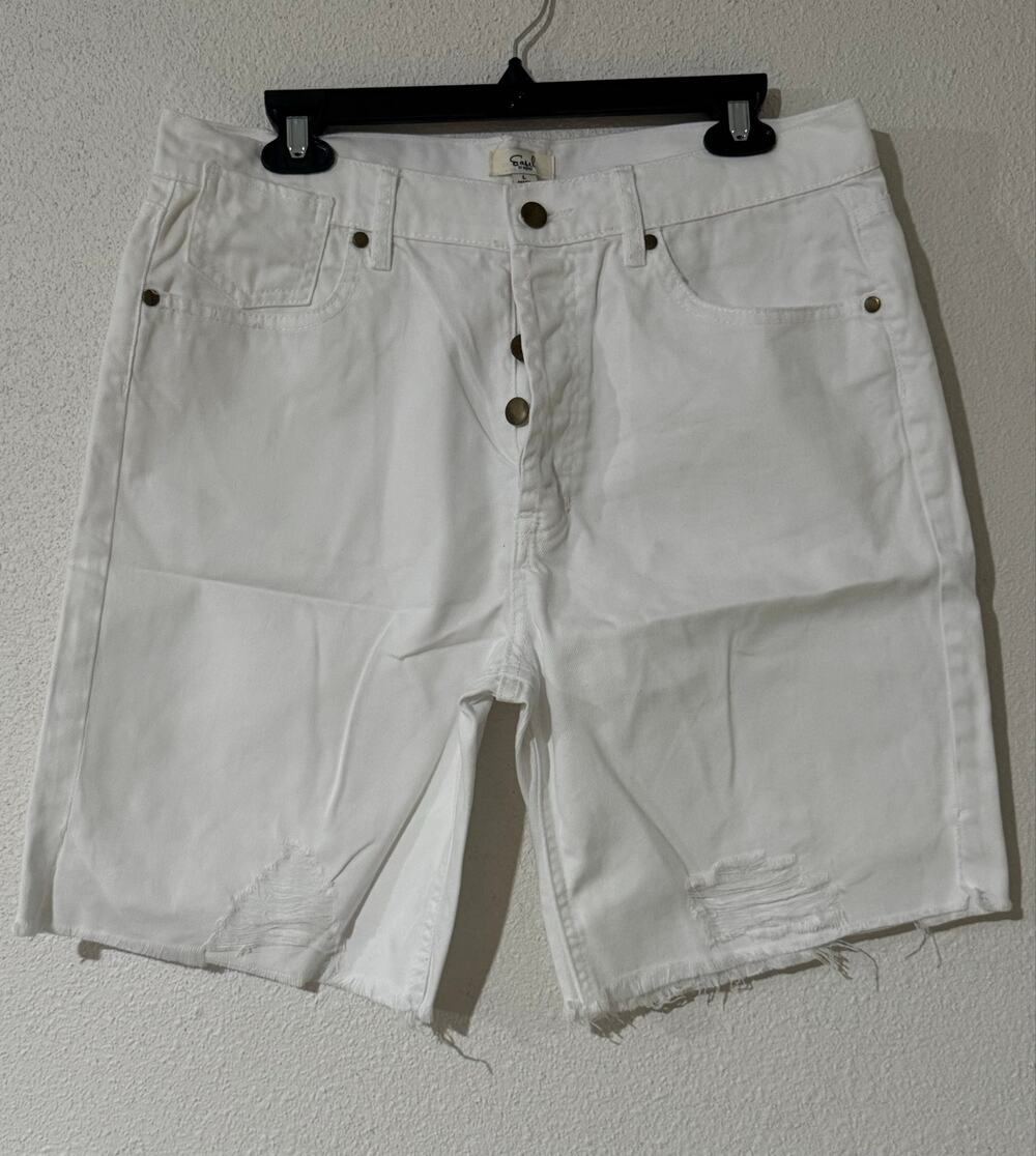 Easel Los Angeles White Distressed Denim Bermuda Shorts Button Fly Size L Grungy